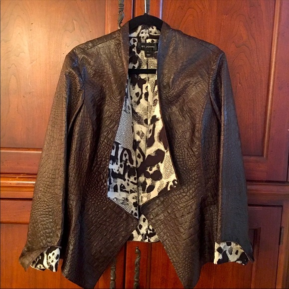 St. John Jackets & Blazers - ST JOHN 100% GENUINE LAMB LEATHER BLAZER LIKE NEW
